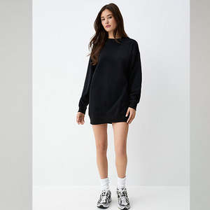 Sweat-shirt pour femmes, broderie personnalisée, polaire unisexe, col rond, sweat-shirt en coton pour femmes, col rond, fabriqué au Pakistan - Product Image 4