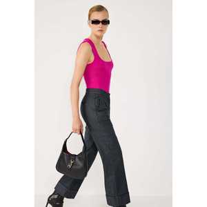 Blusa Casual para Mujer, Bordada, Cuello Redondo, Corte Regular, Manga Corta, Talla XL, con Encaje, Lentejuelas, Plumas y Diseño 3D en la Parte Delantera, Poliéster - Product Image 1