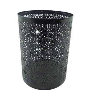 Lot de 2 bougeoirs décoratifs en métal gris pour le salon, faits à la main, vente en gros - Product Image 3