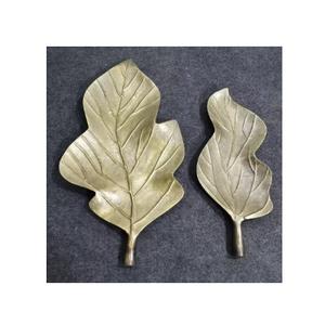 Elegant and Durable Metal Rectangle Serving <b>Tray</b> with Art Deco Leaf Design for Home Decor and Stylish Serving <b>Drinks</b> & Snacks - Product Image 3