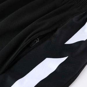 Logo personnalisé Short de football à séchage rapide OEM Design Marque Vêtements d'entraînement d'équipe par sublimation - Product Image 4