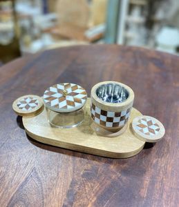 Juego de quemador Bakhoor de madera de mango aromático de lujo con soporte de incienso Oud decorativo con incrustaciones a cuadros con bandeja y tarro - Product Image 3