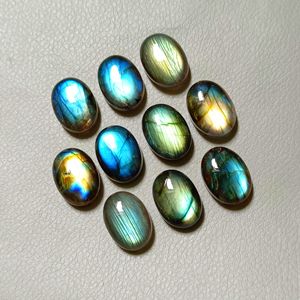 Pierre précieuse cabochon multi-labradorite 100% naturelle. Lot de cabochons ovales en labradorite, lisses et polis, pierres précieuses de qualité supérieure - Product Image 3