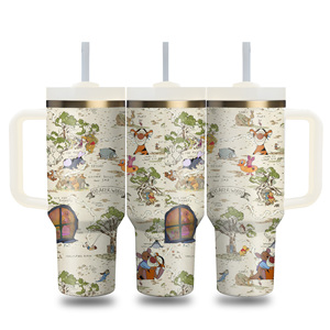 Tazza Termica Personalizzata con Logo, Stile Illustrazione Vintage, Orso Cartoon <span class=keywords><strong>Pooh</strong></span>, 40oz, in Acciaio Inossidabile per Bevande Calde e Fredde - Product Image 3