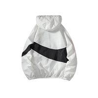 Nouveau design Veste de pluie à capuche imperméable et légère Imperméable coupe-vent de randonnée en plein air pour hommes Vente en gros Commandes personnalisées