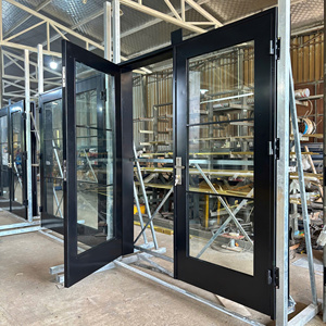 Découvrez des portes d'entrée élégantes en fer forgé de qualité supérieure qui allient résistance, durabilité et beauté architecturale intemporelle - Product Image 2