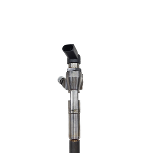 INJECTEUR MERCEDES Classe B W246 2ème Série 166006212R K9K Diesel 1500 (12>) - Product Image 4