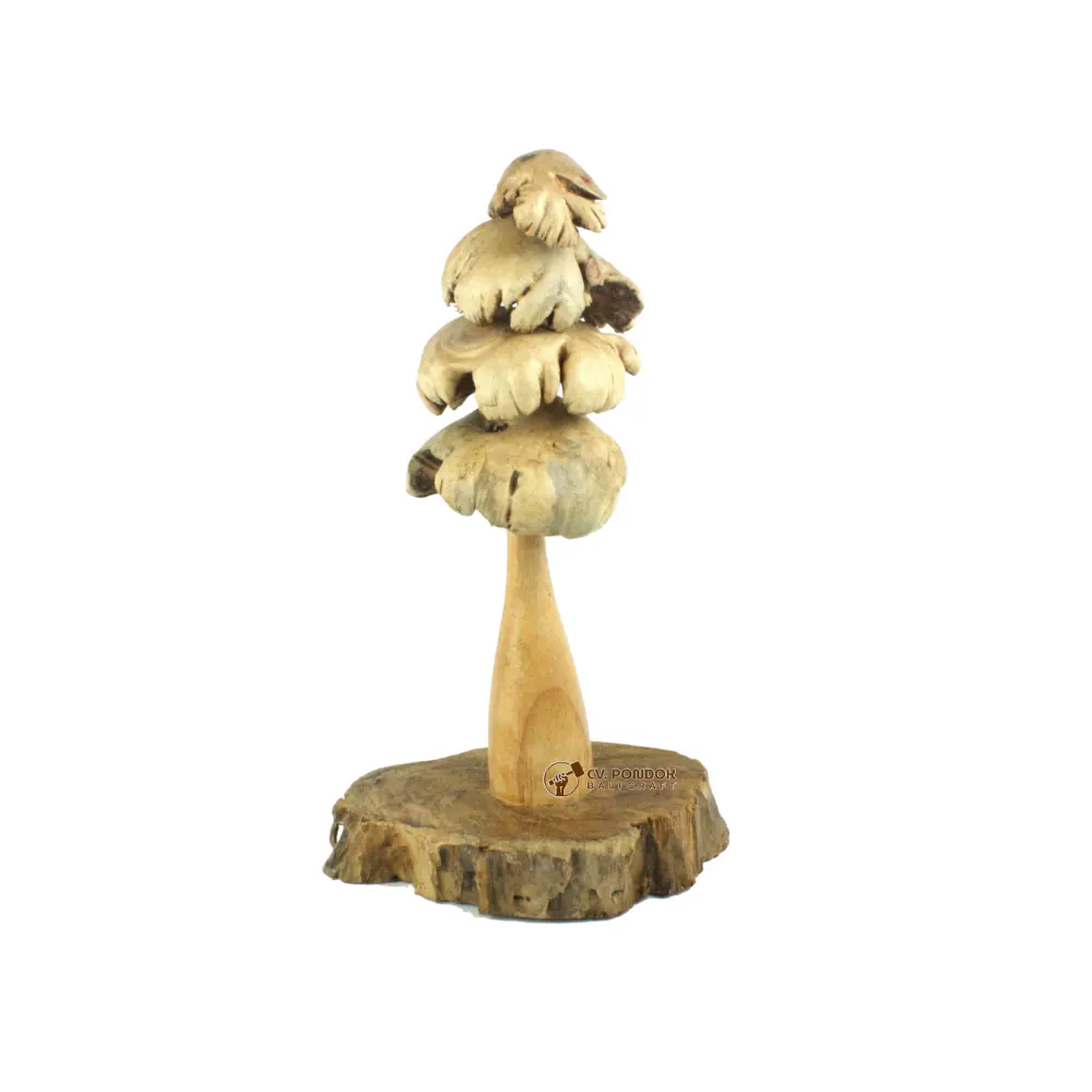 Hand Carved Wooden Christmas Tree On Parasit Wood With Natural Color For Top Table and Home Decorations