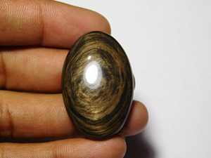 Cabujones de obsidiana con brillo de cobre Obsidiana con brillo de cobre Aspecto impresionante y forma Wow Piedra suelta Pulida a mano 49Cts Wow Precios bajos - Product Image 4