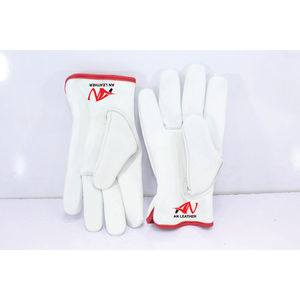 Gants de conduite Dernier design avec couleur personnalisée Gants élégants Gants de conduite en cuir avec écran tactile - Product Image 3