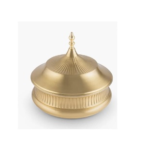 Casserole isolée à double paroi de style moderne servant une marmite en acier inoxydable à finition dorée pour un design unique - Product Image 1