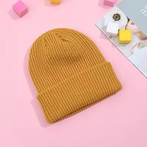 Bonnet d'hiver unisexe décontracté Bonnet en tricot avec protection des oreilles à bride Bonnet en tricot à froid - Product Image 5