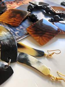 BUFFALO nouveauté Buffalo corne de boeuf collier poli Animal Style os bijoux Design naturel perles femmes filles mariage - Product Image 5