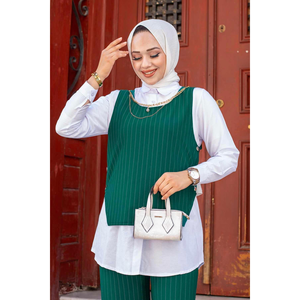 ชุดฮิญาบดีกระดุมด้านข้างมี3ชิ้นสีมรกต - Product Image 4