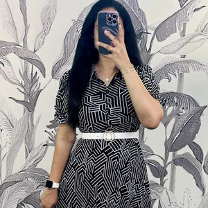 ชุดเดรสพิมพ์ลายดอกไม้ชุดเดรสชิ้นเดียวของผู้หญิงชุดเดรสผ้าไหมสไตล์อินเดียแขนแฟนซีสำหรับงานแต่งงานสำหรับผู้ใหญ่ - Product Image 1