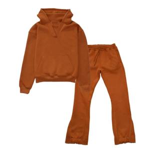 Ensemble de survêtements évasés à col en V pour femmes-Ensemble deux pièces confortable avec pantalon évasé, parfait pour les vêtements décontractés, le repos et les voyages - Product Image 1