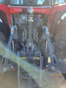 Tractor Massey Ferguson 7S.180 2023 de Alto Rendimiento con Tracción en las 4 Ruedas, Motor AGCO Power, Sistema Hidráulico Avanzado y Confiable - Product Image 6