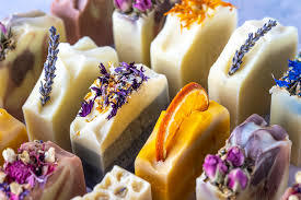 PREMIUM VIETNAMESE HANDMADE <b>SOAP</b> MADE FROM 100% NATURAL <b>AND</b> ORGANIC INGREDIENTS - Product Image 5