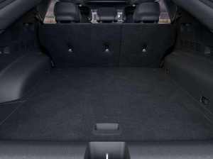 รถยนต์ SUV ปี 2024 รุ่น GT Line 4 ประตู ขับเคลื่อน 4 ล้อ ด้วยมอเตอร์คู่ เครื่องยนต์เทอร์โบ เกียร์อัตโนมัติ พวงมาลัยซ้าย พร้อมโหมดสปอร์ตทอร์คสูง และระบบชาร์จเร็ว - Product Image 5