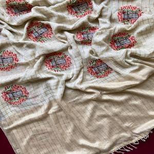 Sari VASTRA COTTAGE Pure Crush Padding con Lentejuelas Blancas y Azules en Toda la Superficie y Bordado con Elegante Ribete Calado - Product Image 4