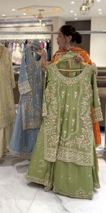 Vestido Bordado con Patrón Sólido, Bordado Secuencial (Aprobado por Liva), Kurti hasta la Rodilla, Lavable, Venta al por Mayor para Exportación - Product Image 5