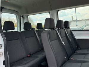 FOURGON UTILITAIRE D'OCCASION FORD TRANSIT 350 2026, MOTEUR 4 CYLINDRES 2.0L, 131 CV, 4X4, FUEL DIESEL EURO 6, AXES 2, TRANSMISSION MANUELLE, CONDUITE À GAUCHE - Product Image 3