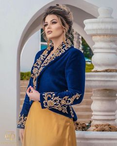 Designer zari broderie à la main sur veste et robe karakou avec perles de verre cristal embellies, pierre de verre, dabka work @ 2024 - Product Image 2