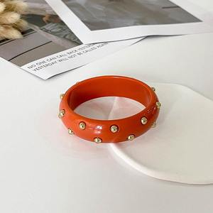 Populaire Ins Mode Dames À La Main Résine Bracelet Incrusté Or Perles Usine Ventes En Gros Directes - Product Image 4