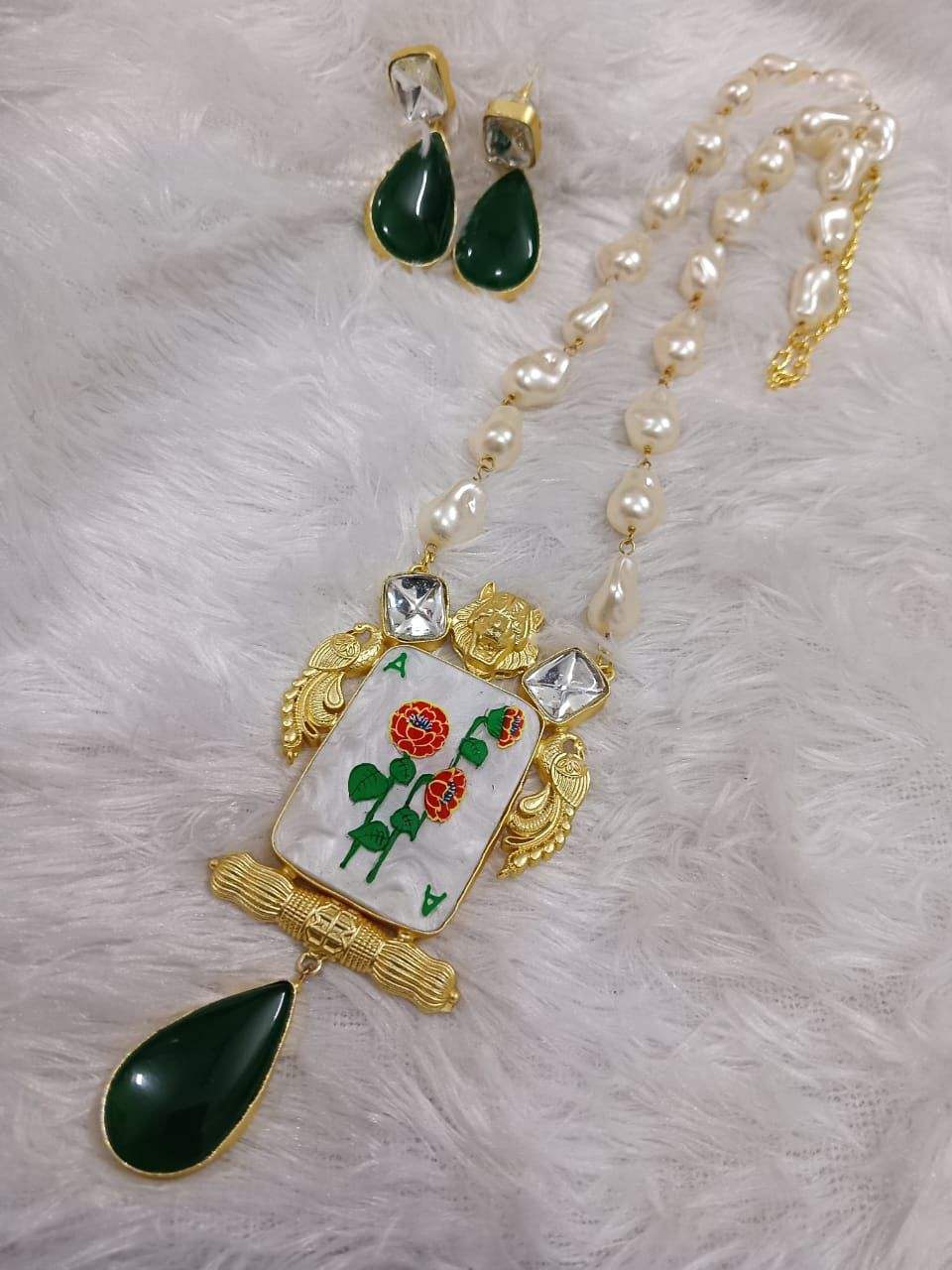 สีเขียว