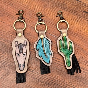 Porte-clés en cuir repoussé plume turquoise porte-clés à franges en cuir véritable personnalisé Western porte-clés en cuir de luxe Cowgirl - Product Image 3