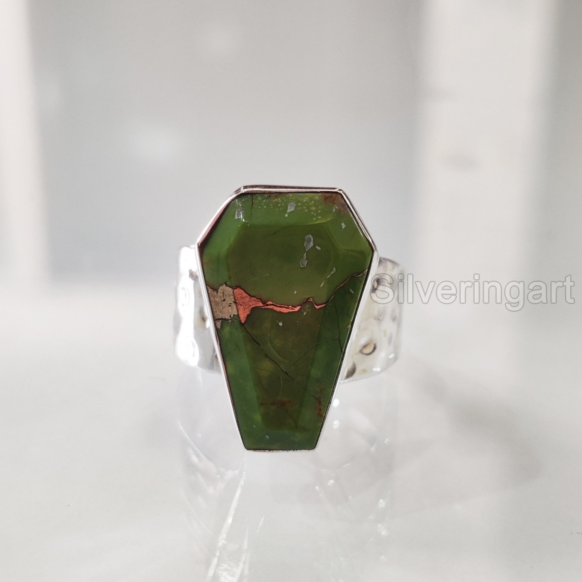 สีเขียว