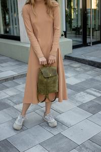 Vente en gros de sac à dos vintage en cuir véritable de haute qualité avec fermeture à glissière Capacité 20-35L LBK-0012 d'université - Product Image 5