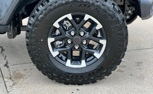 Jeep Gladiator Rubicon 2025 Usado Más Vendido en Excelentes Condiciones, Listo para Enviar - Product Image 5