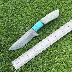 Couteau de chasse et de survie en acier Damas - Outil de camping multifonctionnel durable avec garantie de 3 ans - Product Image 5