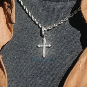 Pass Diamond Tester 925 plata esterlina chapado en oro blanco VVS Moissanite diamante hombres collares Moissanite Cruz colgante - Product Image 3