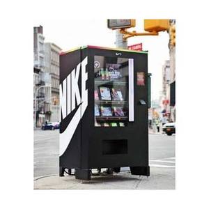 ตู้จำหน่ายสินค้าอัตโนมัติขนาดเล็กแบบโลหะ พร้อมคอมเพรสเซอร์ทำความเย็น ความจุ 150-200 ชิ้น รองรับการชำระเงินด้วยเหรียญ/โทเค็น สำหรับขายบุหรี่ ขนม เครื่องดื่ม ถุงยางอนามัย - Product Image 2