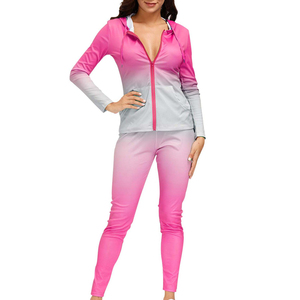 Vente en gros, survêtement en velours personnalisé pour femmes, pantalon de survêtement court, sweats à capuche d'hiver avec style de bas brodé - Product Image 6