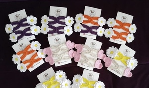 Pinzas de Pelo Hechas a Mano con Flores, Estilo Lazo Rosa, Negro y Rojo, Forma Ovalada Linda - Product Image 3
