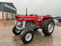 Tracteur agricole 4x4 Massey-Ferguson MF 165 40 CV avec moteur et boîte de vitesses à engrenages - Disponible à la vente et prêt à être expédié - Product Image 3