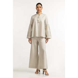 Chemise basique vert clair WM-BLS23-003 avec décoration brodée - Product Image 5