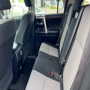 ¡Oferta Imperdible! Toyota 4Runner Limited 4x4 AWD 2024 Súper Limpio, Motor V6 de 4.0L, Transmisión Automática de 5 Velocidades, SUV de Lujo en Negro Metálico - Product Image 4