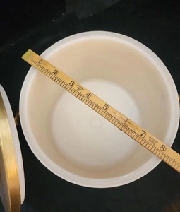 Seau à glace décoratif en métal finition or parfait pour la décoration de ferme rustique ou de maison et d'événement de style moderne - Product Image 2