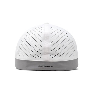 Chapeau ajusté perforé personnalisé à 6 panneaux, chapeau de papa ajusté imperméable Hydro Performance, casquette de baseball à dos fermé - Product Image 3