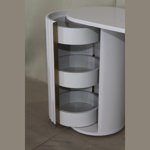 Charmante table de toilette de chambre à coucher Construction en bois massif Finition lisse Design élégant Parfait pour les routines quotidiennes - Product Image 6