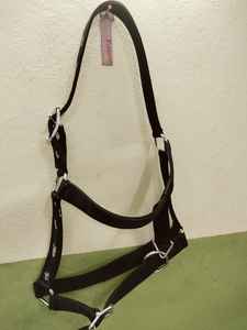 Halter de caballo de nailon duradero de alta calidad con banda nasal acolchada de nailon suave y herrajes de aleación para el cuello Halter de cuerda - Product Image 2