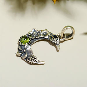 Colgante de peridoto verde Plata de Ley 925 Logo Fabricante Colgantes de joyas de plata hechos a mano Boda clásica especial - Product Image 4