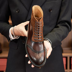 Botas de Media Pantorrilla de Cuero Marrón Esmerilado a la Moda con Diseño Ajustable para el Invierno y Ocasiones Festivas - Product Image 5