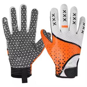 Gants de football américain de qualité supérieure 100% personnalisables avec votre propre logo, design personnalisé, uniforme imprimé sur mesure - Product Image 3
