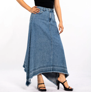 มาใหม่สุภาพสตรีDenimไม่สมมาตรกระโปรงมินิสีฟ้าแฟชั่นJeanกระโปรงสีขาวพิมพ์เอวสูงสไตล์เกาหลีพร้อมปุ่ม - Product Image 3