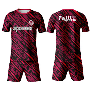 Tenue de football personnalisée innovante au design dernier cri, ensemble de maillots de sport par sublimation, uniforme de football 2026, le meilleur uniforme de football - Product Image 1